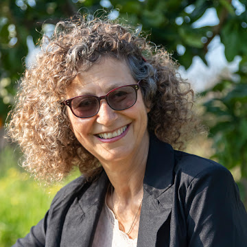 Profile photo of 7964e041