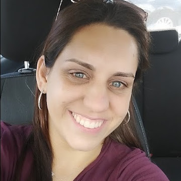 Profile photo of אסתר איתן